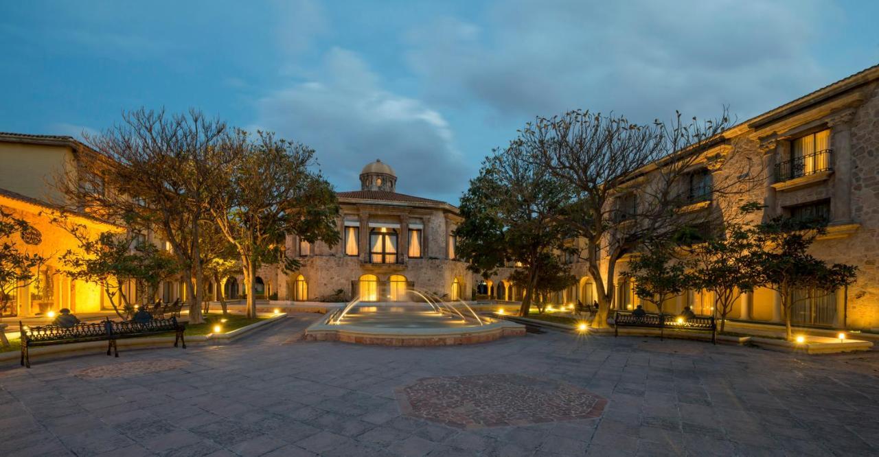 Отель Quinta Real Агуаскальентес Экстерьер фото